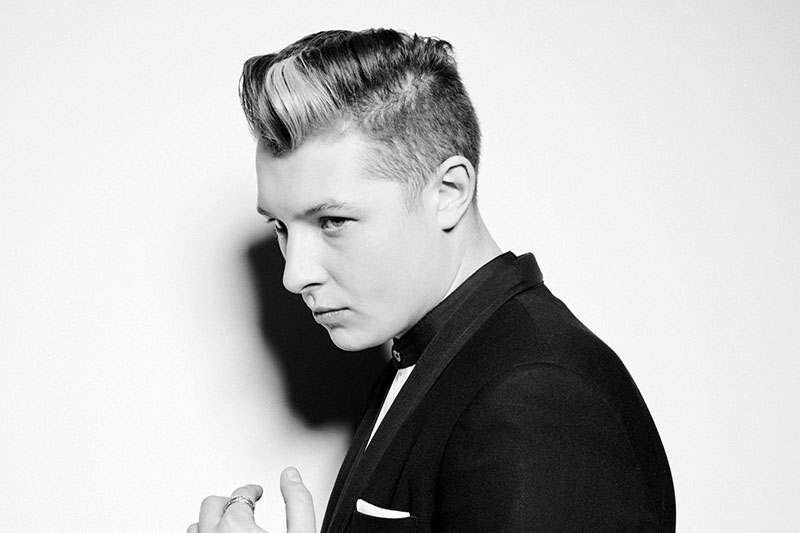 John Newman: è uscito il nuovo album “Revolve”