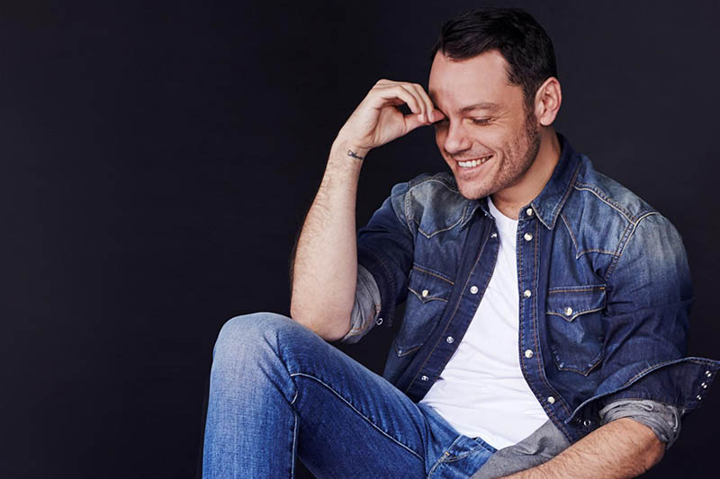 Tiziano Ferro: da oggi in radio con il singolo “Il Vento” (Audio)