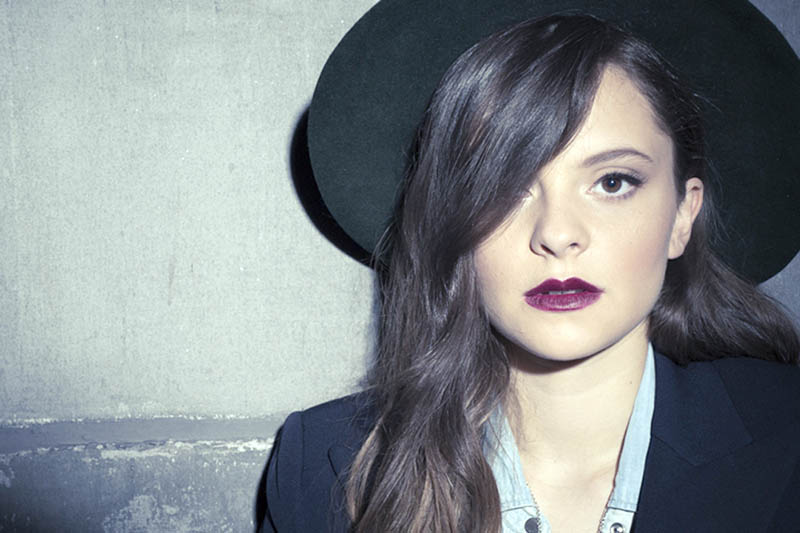 Francesca Michielin lancia il video di “Lontano”