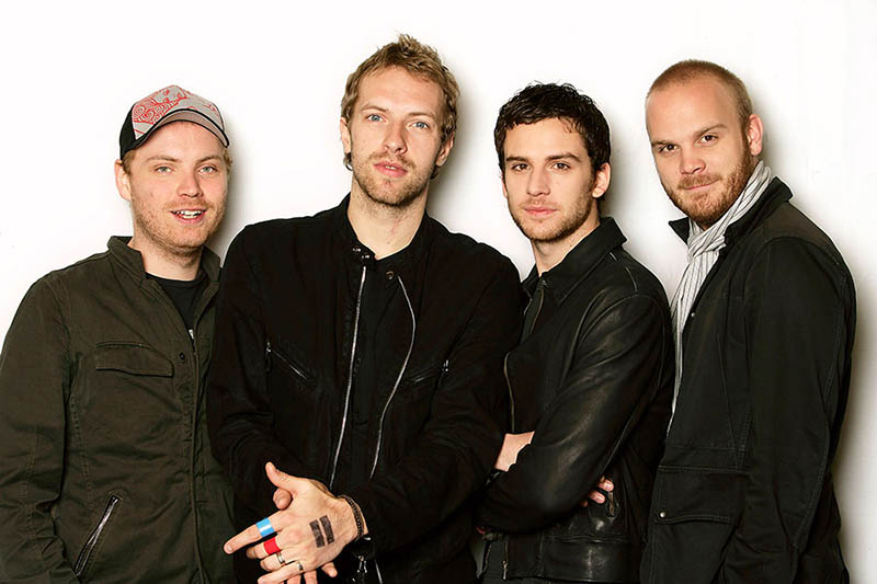 I Coldplay “primati” nel video di “Adventure of a Liftime”