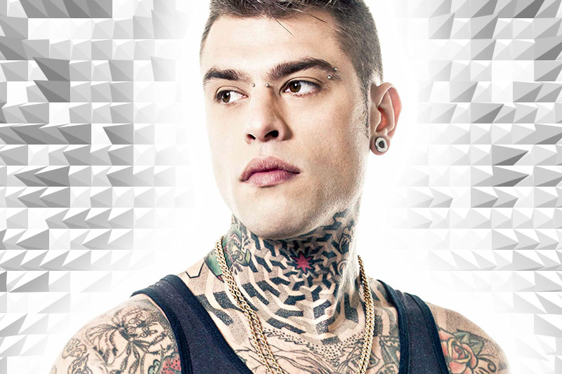 Fedez pubblica il video di “Nel mio piccolo” del 2013