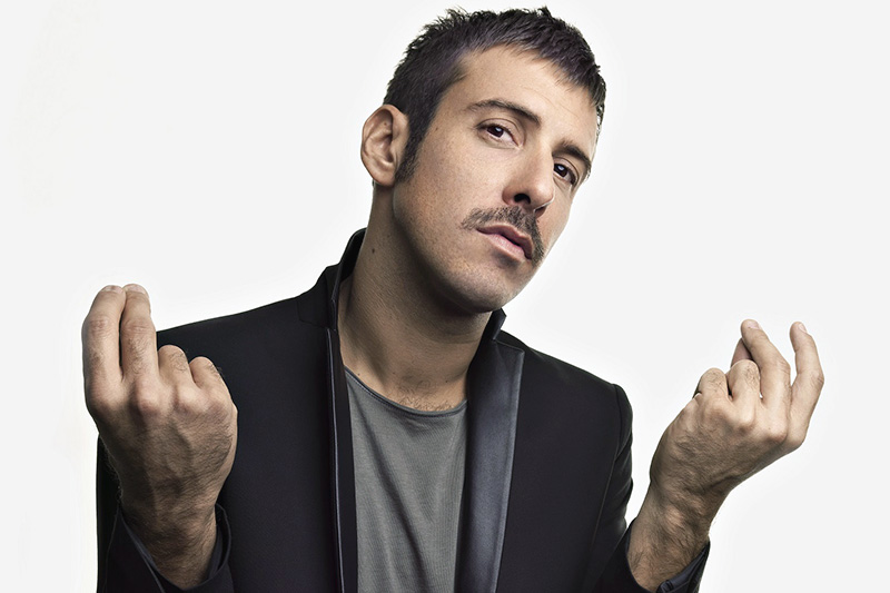 Francesco Gabbani vince Sanremo 2016 con “Amen”