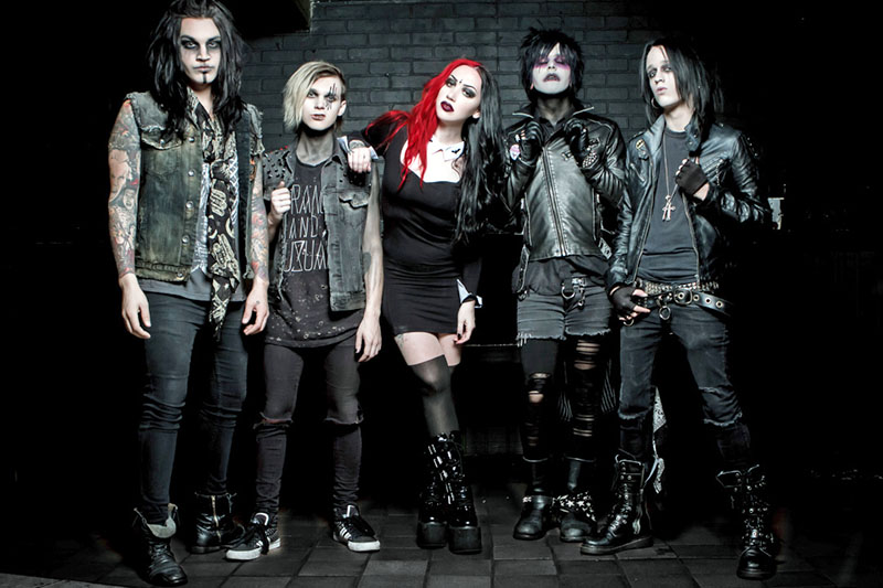 New Years Day: online il nuovo video “I’m About to Break You”