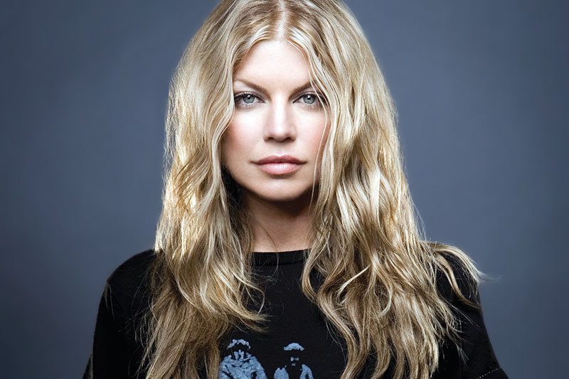 Fergie online con il video del nuovo singolo “M.I.L.F. $”