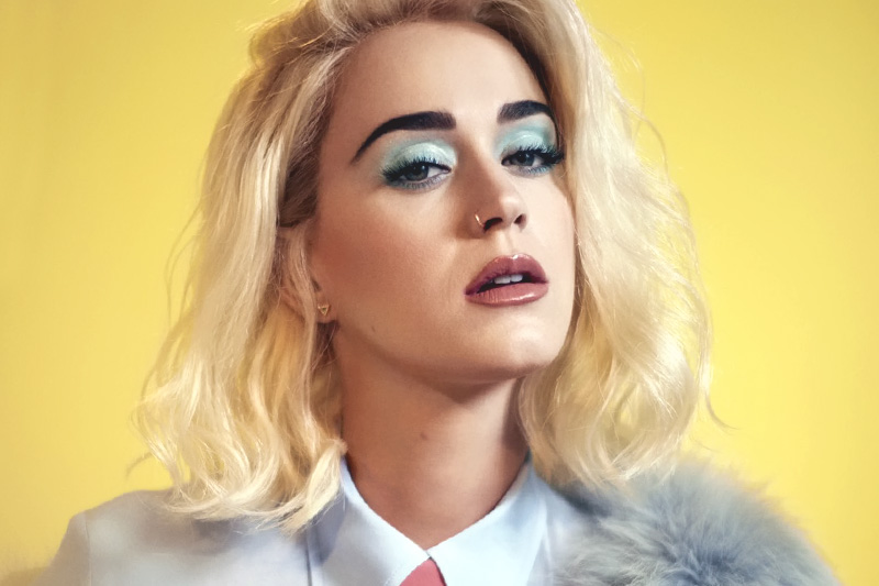 Katy Perry: online il video ufficiale di “Chained To The Rhythm” ft. Skip Marley