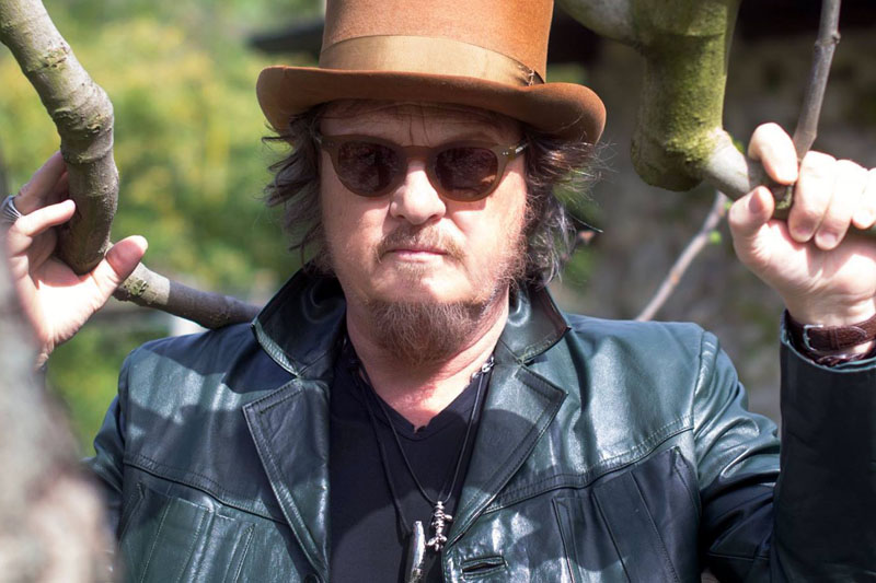 Zucchero online con il nuovo video “Ten More Days”