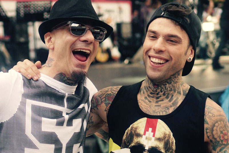 J-Ax e Fedez online con il video “Senza Pagare”