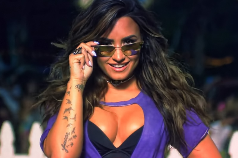 Demi Lovato online con il nuovo video “Sorry Not Sorry”