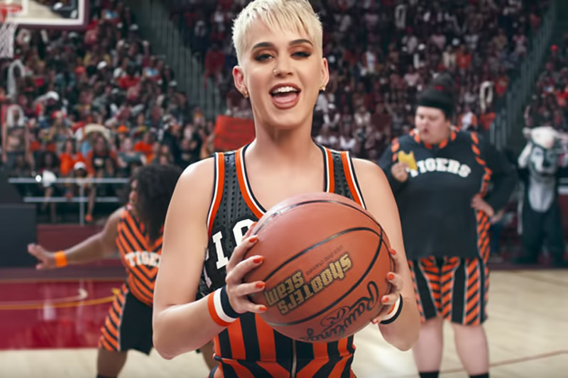 Katy Perry e Nicki Minaj online con il video ufficiale di “Swish Swish”