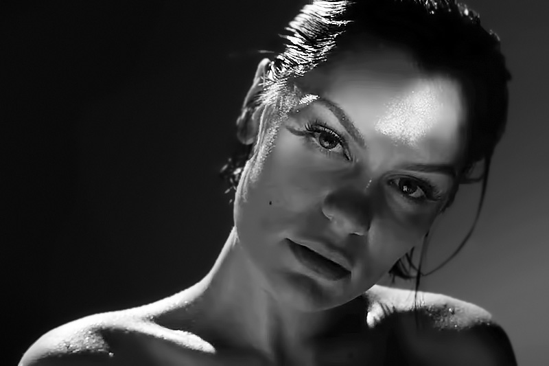 Jessie J online con il nuovo video “Think About That”