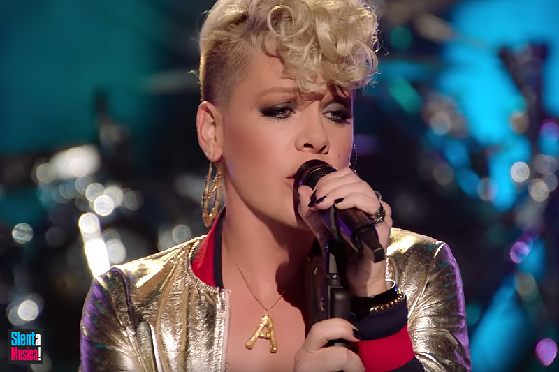 P!nk: online il video ufficiale di “Whatever You Want”