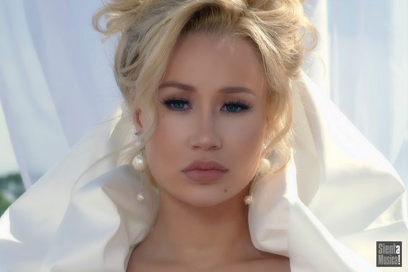 “Started” è il nuovo video di Iggy Azalea