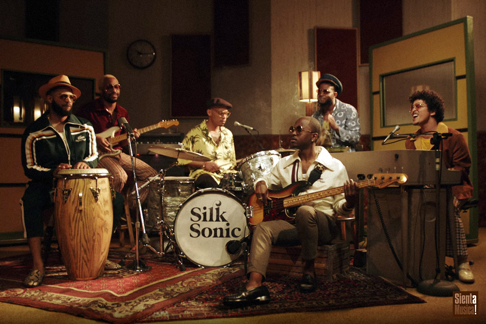 I Silk Sonic fuori con “Leave The Door Open”