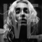 Miley Cyrus: fuori il video ufficiale di “River”